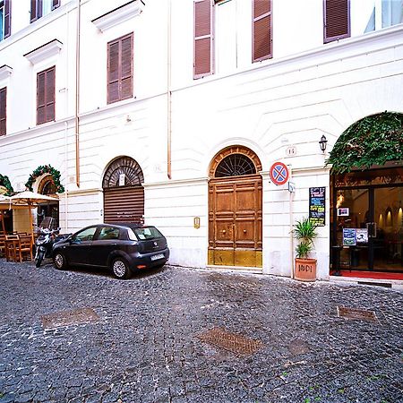 Vetrina Holidays Apartment Navona Roma Exterior foto