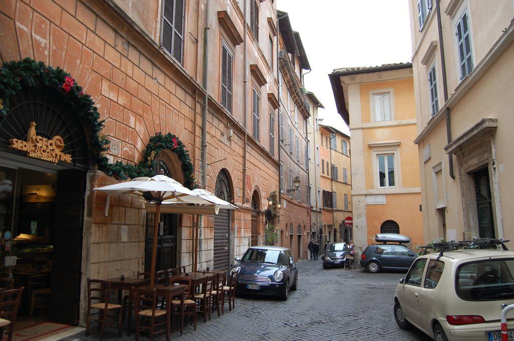 Vetrina Holidays Apartment Navona Roma Exterior foto