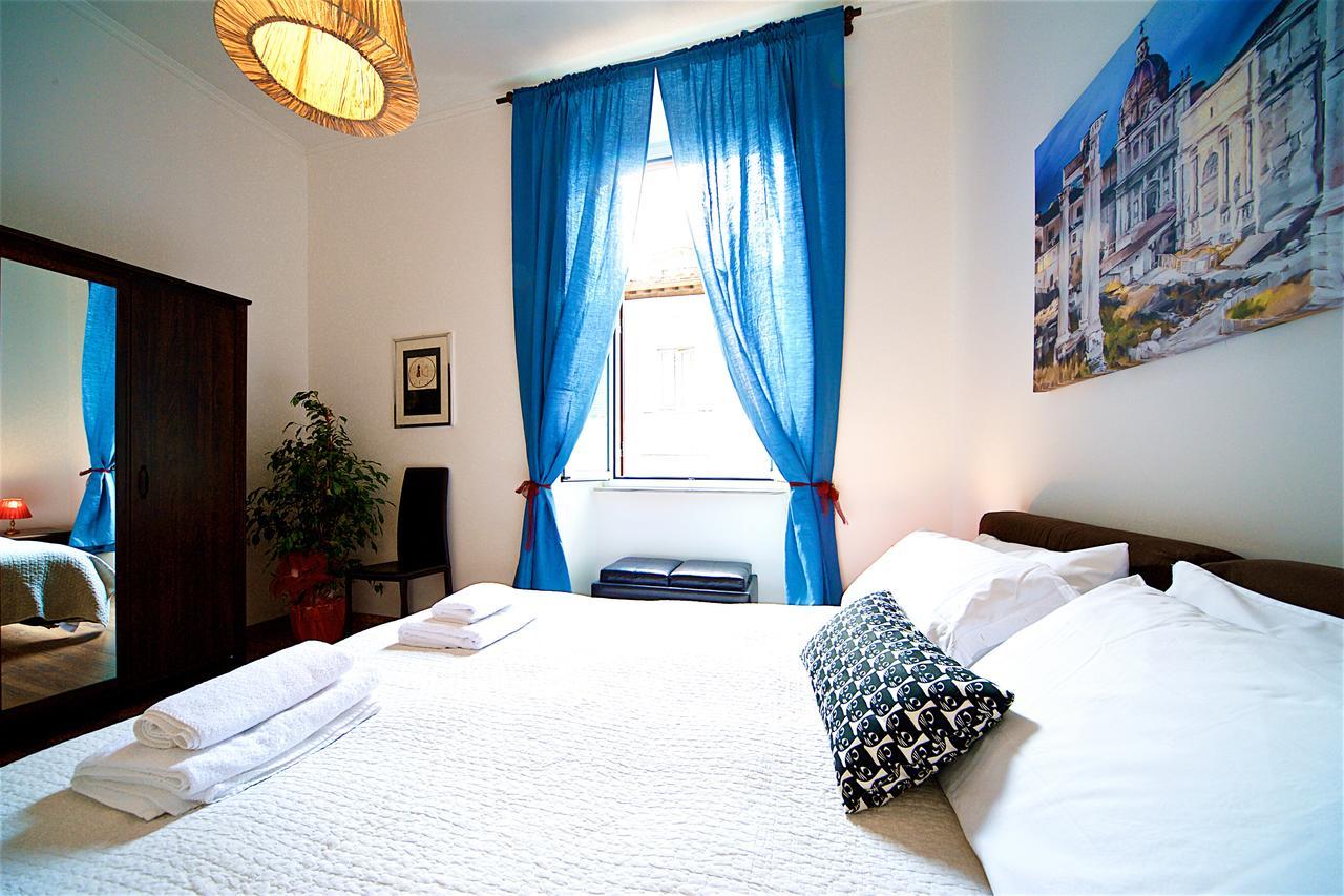 Vetrina Holidays Apartment Navona Roma Exterior foto