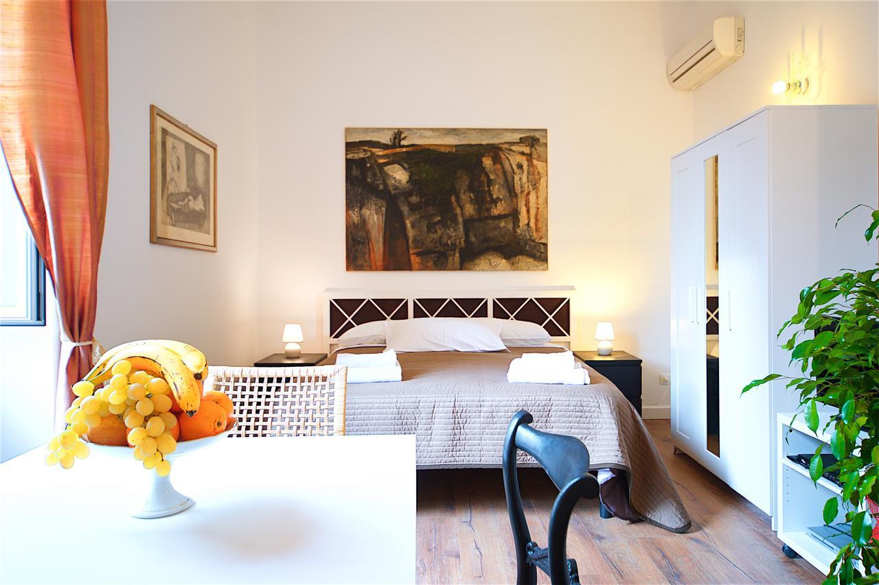 Vetrina Holidays Apartment Navona Roma Exterior foto